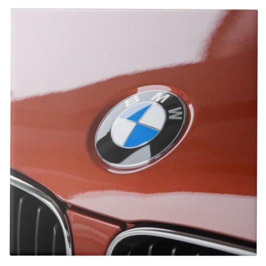 ドイツ、バイエルン州、ミュンヘン。BMW Welt タイル (正面)