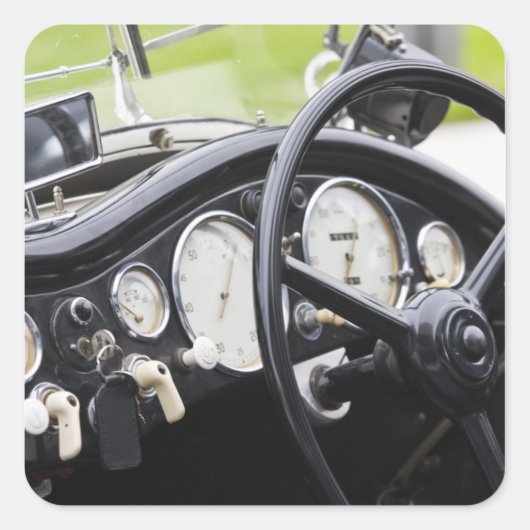 ドイツ、バイエルン・バイエルン、ミュンヘン。BMWウェルトカー3 スクエアシール (正面)