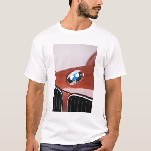 ドイツ、ミュンヘン、バイエン·ババリア。BMWウェルトカー2 Tシャツ (正面)
