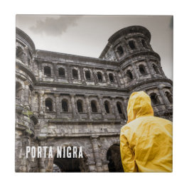 ドイツTrier Rhineland PalatinateのPorta Nigra タイル