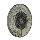 ドゥオモバイパオロウッチェロ ダーツボード (正面左)