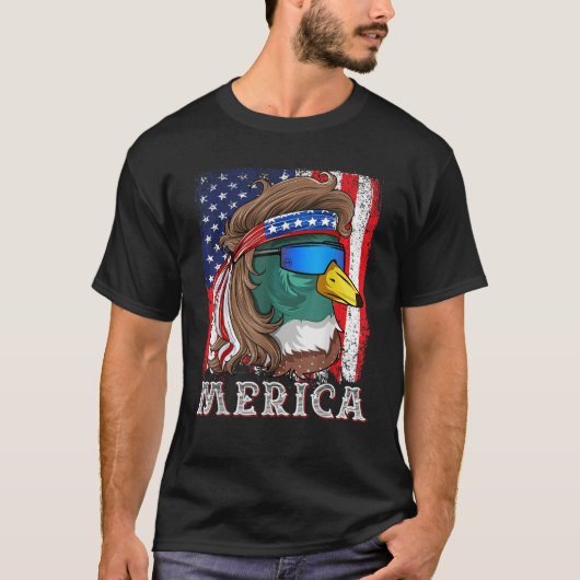ドゥッコホリックマラードダックアメリカ国旗の水鳥デュ Tシャツ (正面)