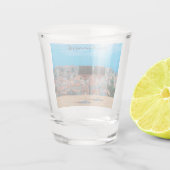 ドゥブロヴニクの景色を望む赤ワインの2つのグラス ショットグラス (裏面)