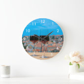 ドゥブロヴニクの景色を望む赤ワインの2つのグラス ラージ壁時計 (ホーム)