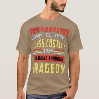 ドゥームズデイリープレパアポカリプサバイバルプレッピング Tシャツ