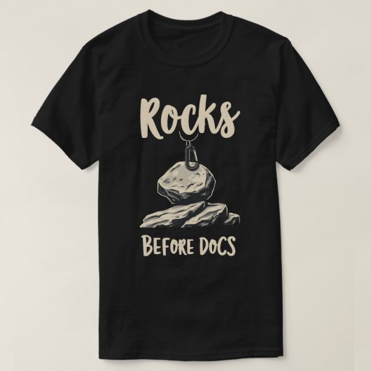 ドキュメントの前のロック Tシャツ (デザイン正面)