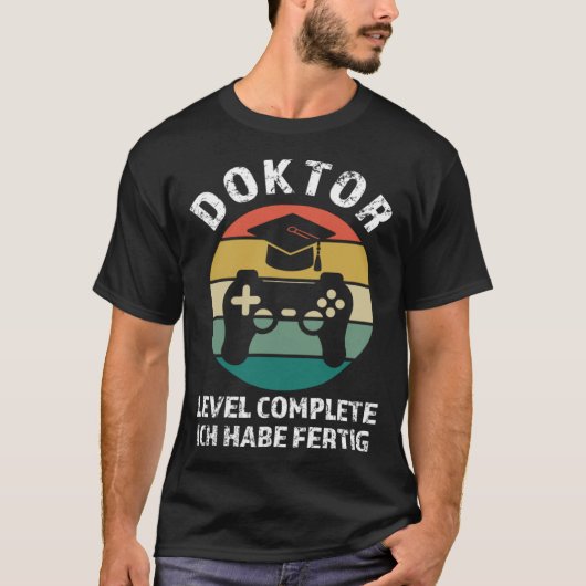 ドクターのレベル完了Ich habe fertig Doctor Pullo Tシャツ (正面)