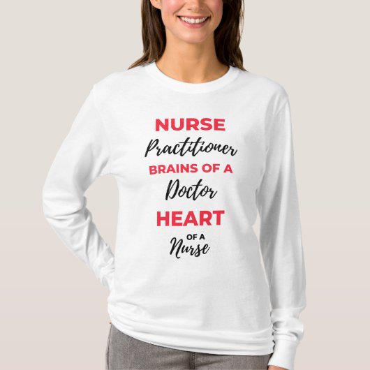 ドクターの頭脳を持つ看護師の心 2 Tシャツ (正面)