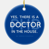 ドクターインザハウスブルーホワイトネームPhD卒業 セラミックオーナメント (裏面)