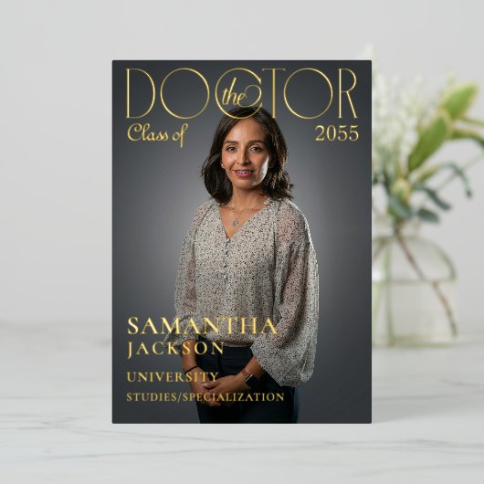 ドクターシック博士の卒業写真誌 箔招待状 (立ち正面)