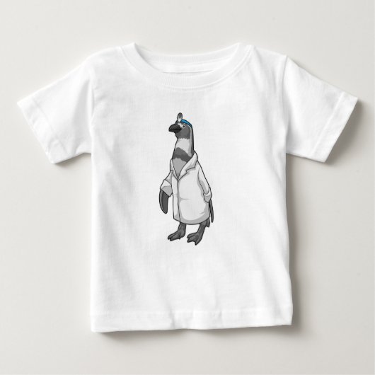 ドクターズコートを着たペンギン ベビーTシャツ (正面)