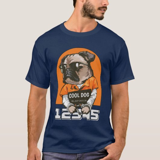 ドッおもしろいグクールムショットTシャツ – Pug with Attitment Tシャツ (正面)