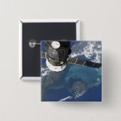 ドッキングされた進行22宇宙船 缶バッジ (正面&裏面)