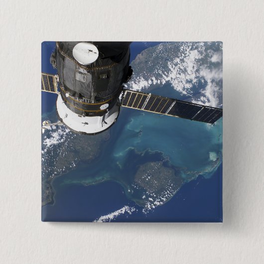 ドッキングされた進行22宇宙船 缶バッジ (正面)