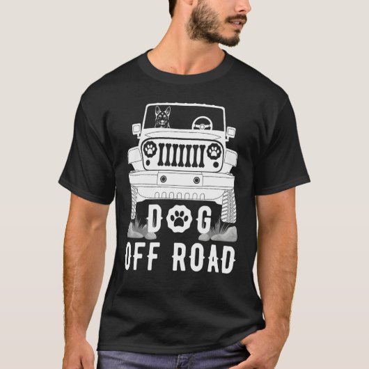ドッグオフロードドイツの羊飼い自動車道に乗って Tシャツ (正面)