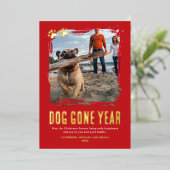 ドッグゴーイングイヤー赤い写真クリスマス 箔シーズンカード (立ち正面)