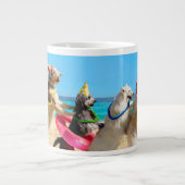 ドッグバースデーパーティーコンガライン ジャンボコーヒーマグカップ (正面)