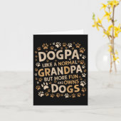 ドッグパ 普通のじいちゃんみたいだけど、もっと楽しくて犬を飼っている カード (黄色い花)