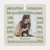 ドッグフォト初めてのクリスマスウーフウーフシートミュージック メタルオーナメント (正面)