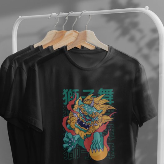 ドッグ中国の・ドラゴン Tシャツ