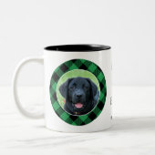 ドッグ最高のパパの写真の名前（緑） ツートーンマグカップ (左)