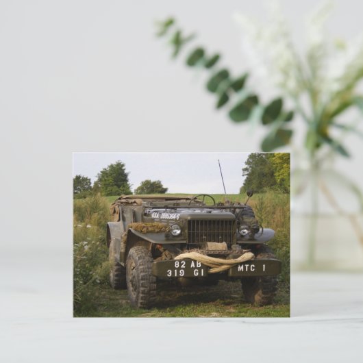 ドッジWC 57 ポストカード (スタンド正面)