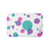 ドットかわいいおもしろいパターンパープルピンクティール（緑がかった色）色 バスマット (正面)