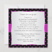 ドット柄の黒とホットピンクのスイート16招待状 招待状 (裏面)