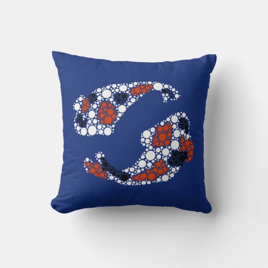 ドット絵の鯉 クッション (正面)