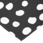 ドッ名門私立校風のトモダン白黒アニマルプリント点 テーブルクロス (アングル)