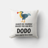 ドドスペシャル引用文装飾用クッション クッション (正面)