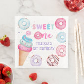 ドナットアイスクリームスウィートワンバースデーパーティナプキンズ (インサイチュ)