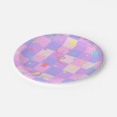 ドナッモダントが赤ちゃん市松模様にシャワーを振り掛ける ペーパープレート (アングル)