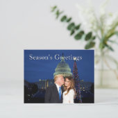 ドナルドとメラニアからのシーズンの挨拶 シーズンポストカード (スタンド正面)