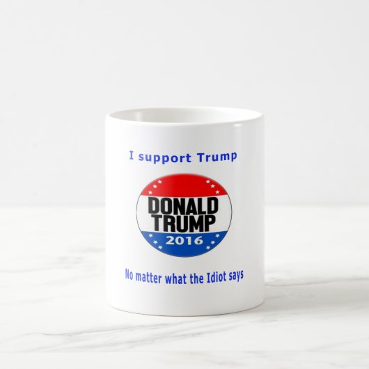 ドナルドのトランプ大統領のマグ コーヒーマグカップ (中央)