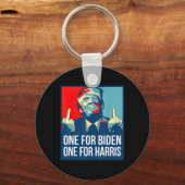 ドナルドトランプ中指バイデン氏ハリスアメリカレ キーホルダー (正面)