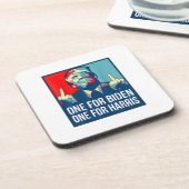 ドナルドトランプ中指バイデン氏ハリスアメリカレ コースター (左側)