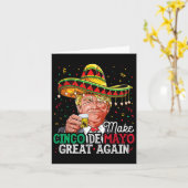 ドナルドトランプ再び暗素晴らしいCinco De Mayo カード (黄色い花)