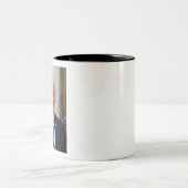 ドナルド・トランプの公式の大統領のなポートレート ツートーンマグカップ (中央)