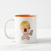 ドナルド・トランプの泣き叫びのベビー ツートーンマグカップ (左)