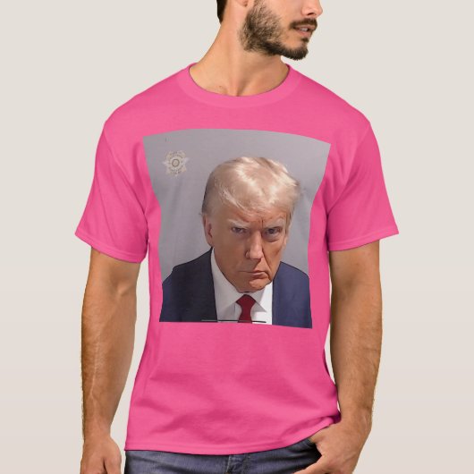 ドナルド・トランプ公式ムグショット2023 Tシャツ (正面)