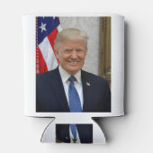 ドナルド・トランプ公式大統領のポートレート 缶クーラー (裏面)