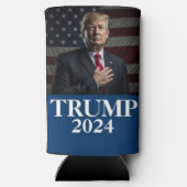 ドナルド・トランプ写真 – トランプ2024保アメリカ素晴らし スリム缶クーラー (裏面)