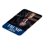 ドナルド・トランプ写真 – トランプ2024保アメリカ素晴らし マグネット (左側)