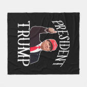 ドナルド・トランプ大統領の赤い帽子の親指 フリースブランケット (正面(横))