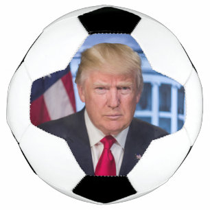 ドナルド・トランプ大統領公式肖像 サッカーボール