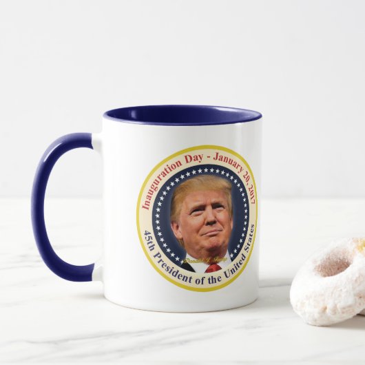 ドナルド・トランプ大統領就任記念グッズ マグカップ (ドーナツ)