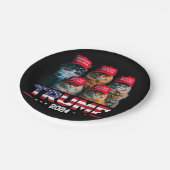 ドナルド・トランプ猫を再び安全にするRed Hat 2024 ペーパープレート (アングル)
