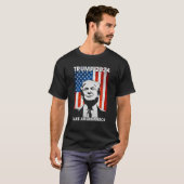 ドナルド・トランプ2024アメリカをアメリカ国旗に戻す Tシャツ (正面フル)