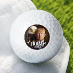 ドナルド・トランプ2024写真 – 肩にハゲのワシ ゴルフボール<br><div class="desc">ドナルド・トランプやアメリカのハゲ・イーグルよりも象徴的なものは何か？2024年素晴らしの選挙のデザイン。</div>
